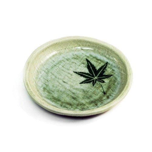 Japanese Maple-Leaf-Patterned Plate 5.51" dia