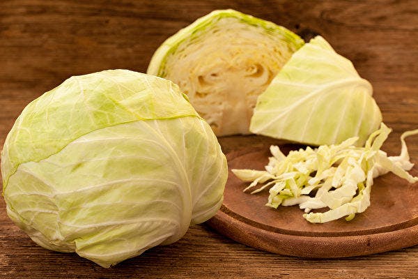 Taiwan Flat Cabbage 台湾 高丽菜【蔬】
