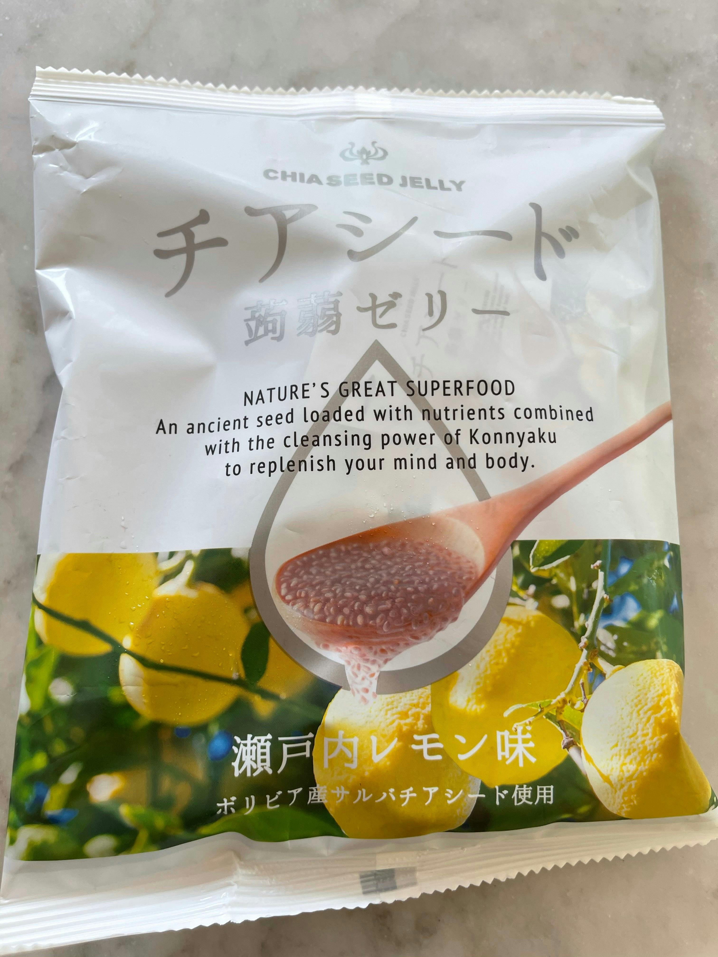 Lemon-Flavored Chia Seeds Jelly